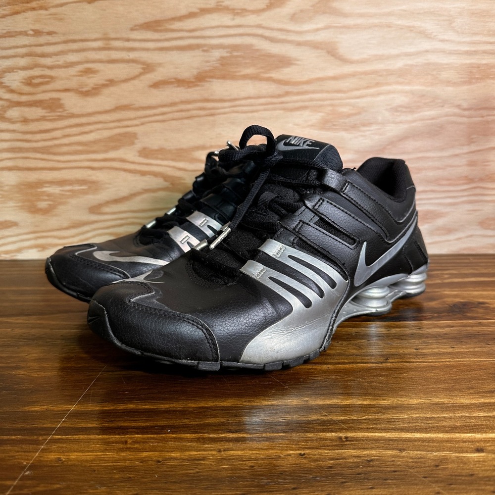 Nike Shox NZ Mens 11.5 Black Metallic Silver Running Shoes 633631-015 2015